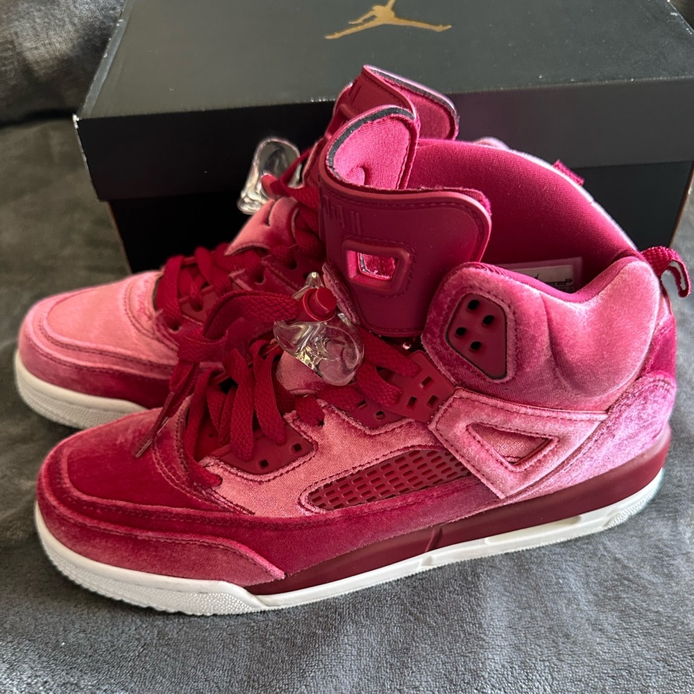 Jordan Spizike sneakers